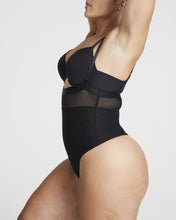 Load image into Gallery viewer, Siren