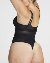 Load image into Gallery viewer, Siren