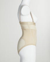 Load image into Gallery viewer, Luna